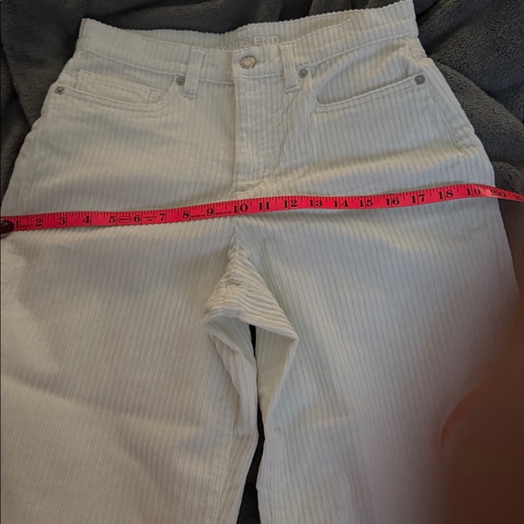Lands End NWOT SIZE 6 Ivory val wide wale corduroy WIDE LEG HIGHRISE Jeans - Picture 10 of 13